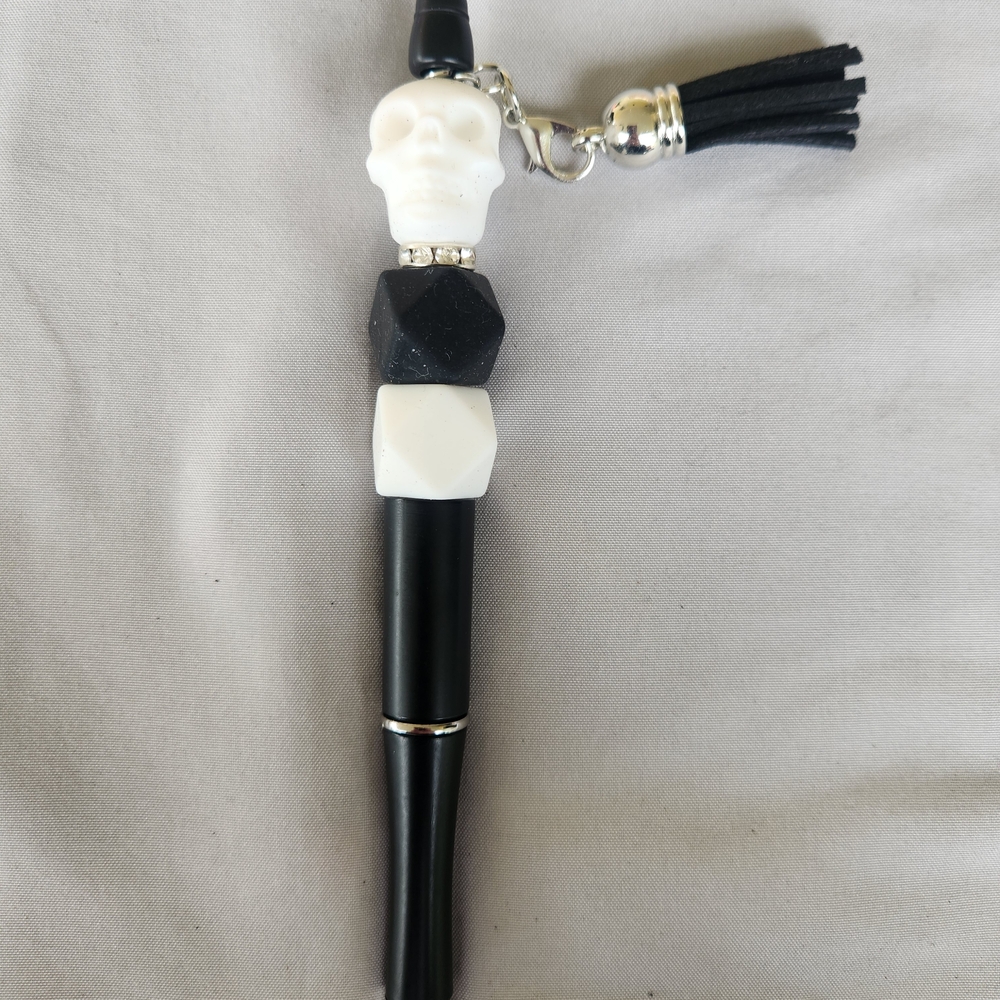 Black and White Skull Pen with Tassel